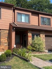 5413 PINEHURST DR, Wilmington, DE 19808