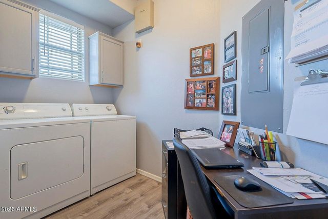 11500 E COCHISE Drive 2081, Scottsdale, AZ 85259