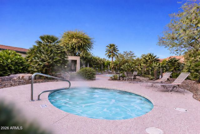 11500 E COCHISE Drive 2081, Scottsdale, AZ 85259