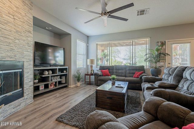 11500 E COCHISE Drive 2081, Scottsdale, AZ 85259