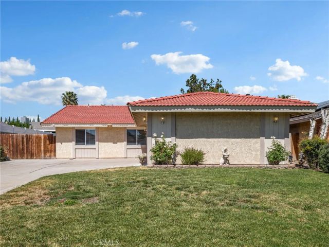 13050 Rain Shadow Road, Victorville, CA 92395
