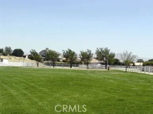 13050 Rain Shadow Road, Victorville, CA 92395