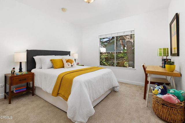 1153 Old Phillips Road, Glendale, CA 91207