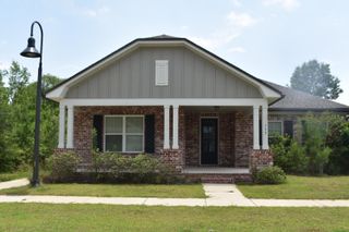 177 Oaktree Boulevard, Freeport, FL 32439