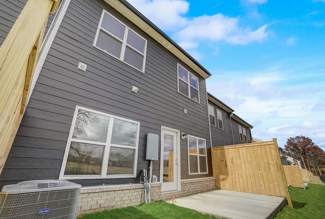 163 Rothwood PVT Drive, Hendersonville, TN 37075