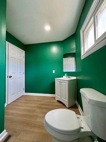 32 Opal Road, Rossville, GA 30741