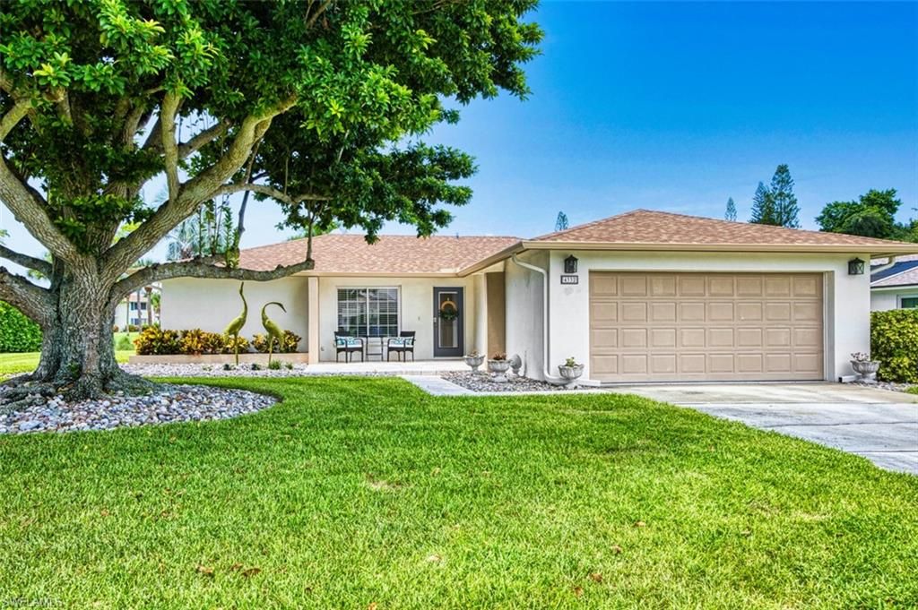 4332 Beechwood Lake DR, Naples, FL 34112
