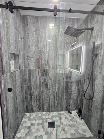 1120 Parkside Green Dr C, Green Acres, FL 33415