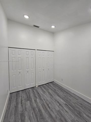 1120 Parkside Green Dr C, Green Acres, FL 33415