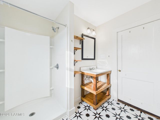 528 St. Julien Avenue, Lafayette, LA 70503