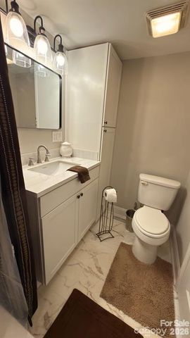 210 W Church Street, Cherryville, NC 28021