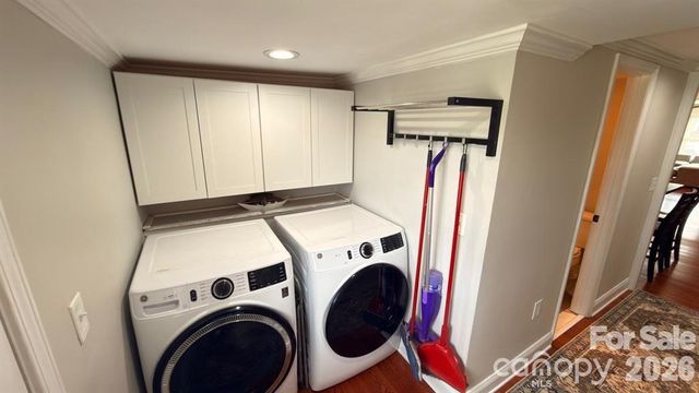 210 W Church Street, Cherryville, NC 28021