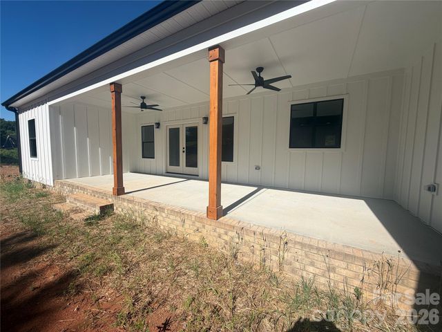 210 W Church Street, Cherryville, NC 28021