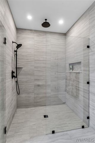 8 Birch Lane, Amherst, NY 14221