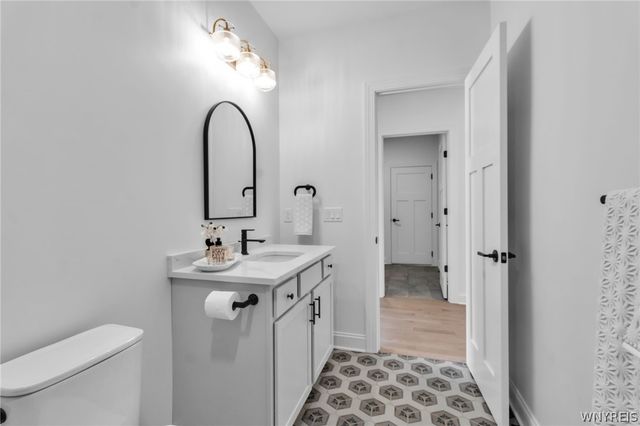 8 Birch Lane, Amherst, NY 14221