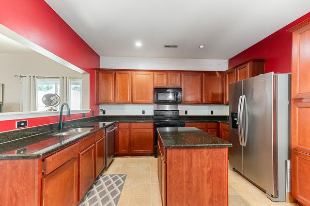 332 Peters Creek Drive, Summerville, SC 29486