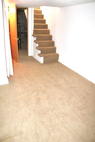 702 E Centennial Avenue, Carthage, MO 64836