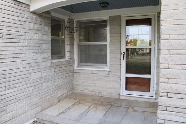 702 E Centennial Avenue, Carthage, MO 64836