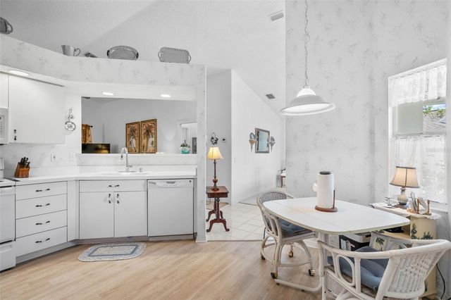 4532 FERN DRIVE, Bradenton, FL 34208