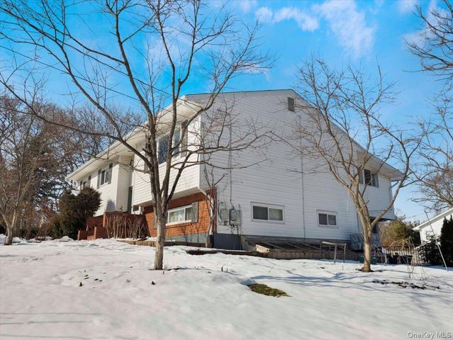 30 Govan Drive, Stony Point, NY 10980