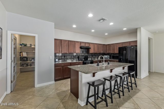 5022 E GLENCOVE Street, Mesa, AZ 85205