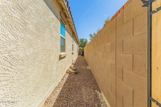 5022 E GLENCOVE Street, Mesa, AZ 85205