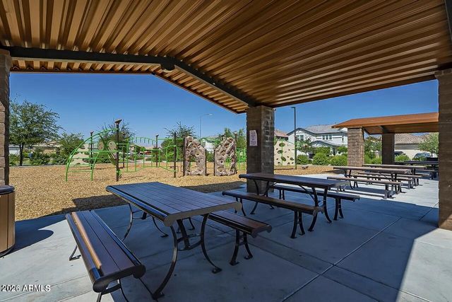 5022 E GLENCOVE Street, Mesa, AZ 85205