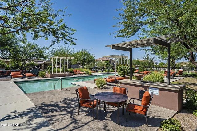 5022 E GLENCOVE Street, Mesa, AZ 85205