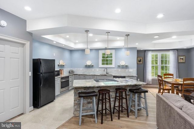3137 BLOUNT DR, Bumpass, VA 23024