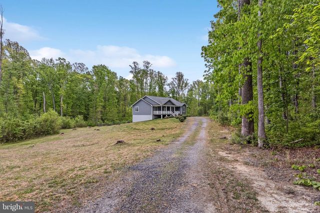 3137 BLOUNT DR, Bumpass, VA 23024