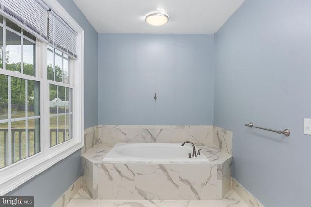 3137 BLOUNT DR, Bumpass, VA 23024