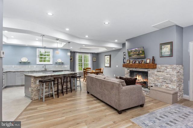 3137 BLOUNT DR, Bumpass, VA 23024