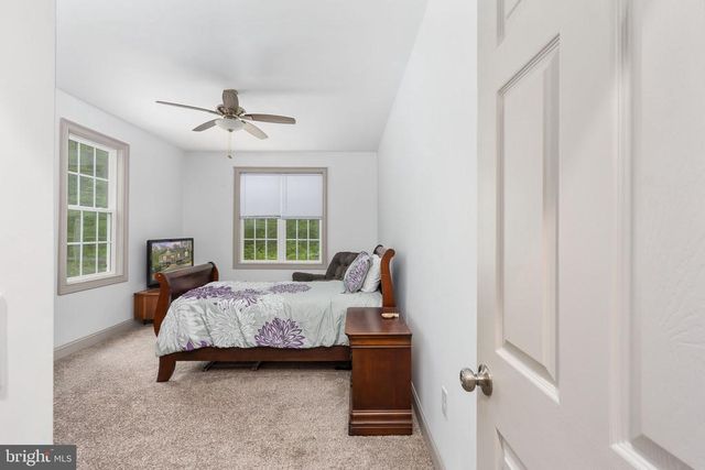 3137 BLOUNT DR, Bumpass, VA 23024