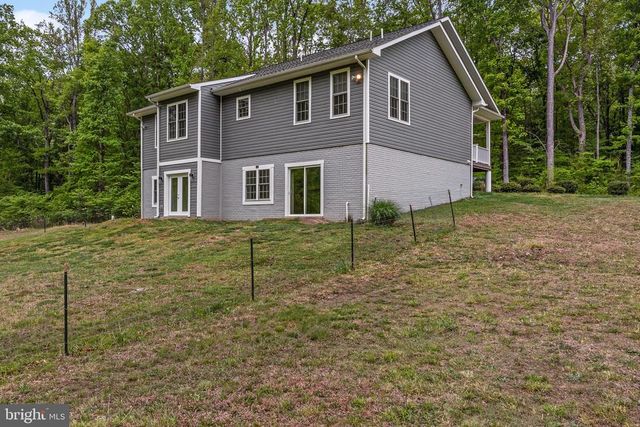 3137 BLOUNT DR, Bumpass, VA 23024