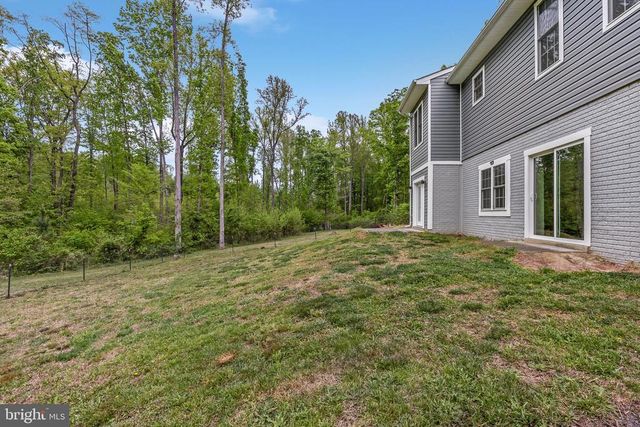 3137 BLOUNT DR, Bumpass, VA 23024