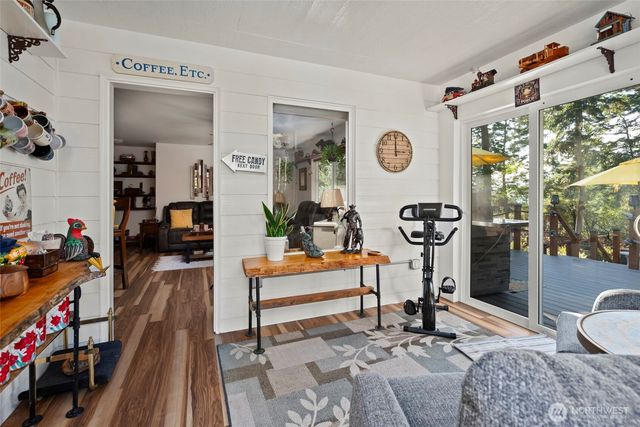 985 Lyndean Lane, Oak Harbor, WA 98277