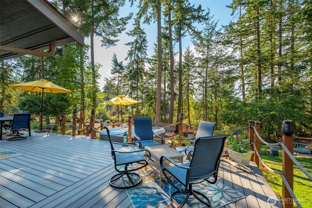 985 Lyndean Lane, Oak Harbor, WA 98277