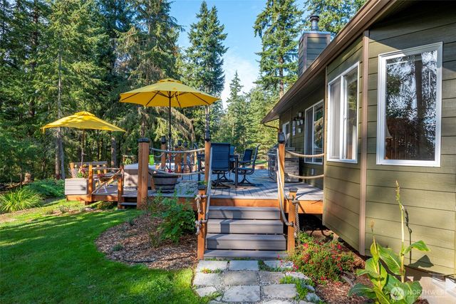 985 Lyndean Lane, Oak Harbor, WA 98277