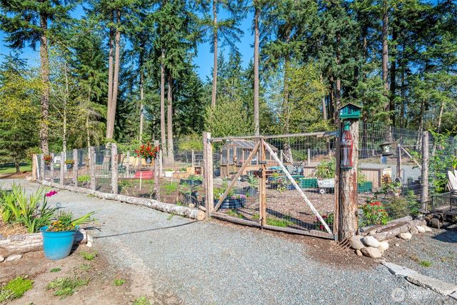 985 Lyndean Lane, Oak Harbor, WA 98277