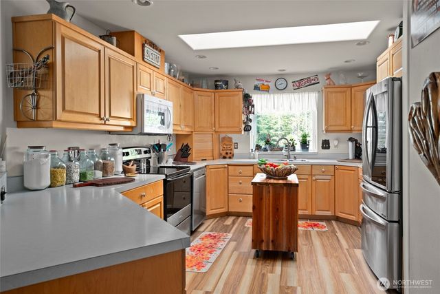 985 Lyndean Lane, Oak Harbor, WA 98277