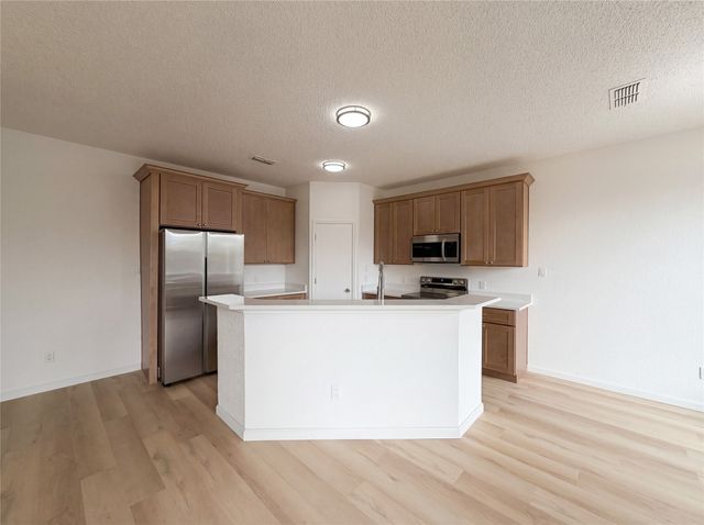 6332 Downeast Drive, Fort Worth, TX 76179