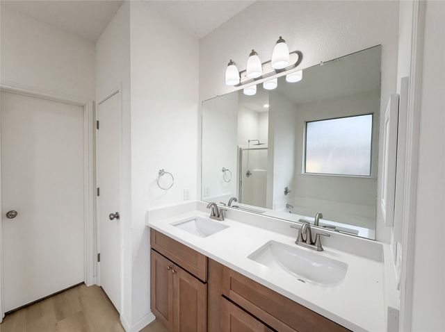 6332 Downeast Drive, Fort Worth, TX 76179