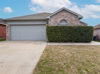 6332 Downeast Drive, Fort Worth, TX 76179