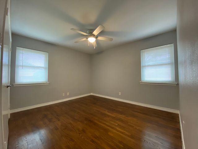 11005 Wyatt Street, Dallas, TX 75218