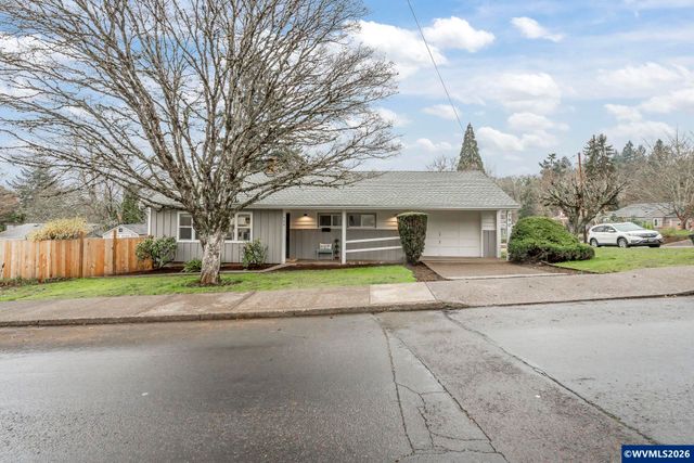 790 Hansen Dr S, Salem, OR 97302