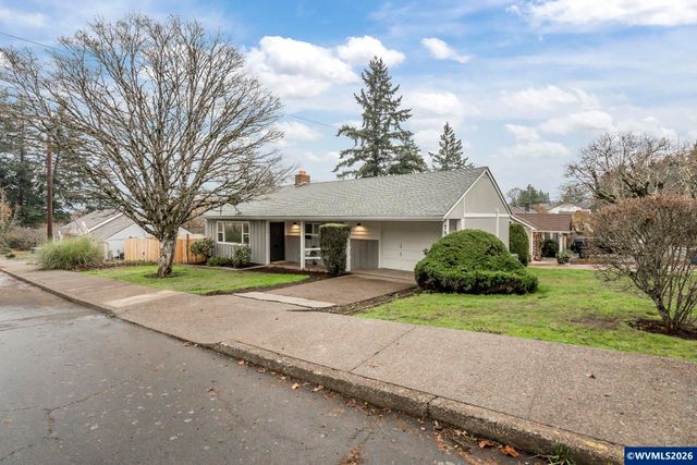 790 Hansen Dr S, Salem, OR 97302