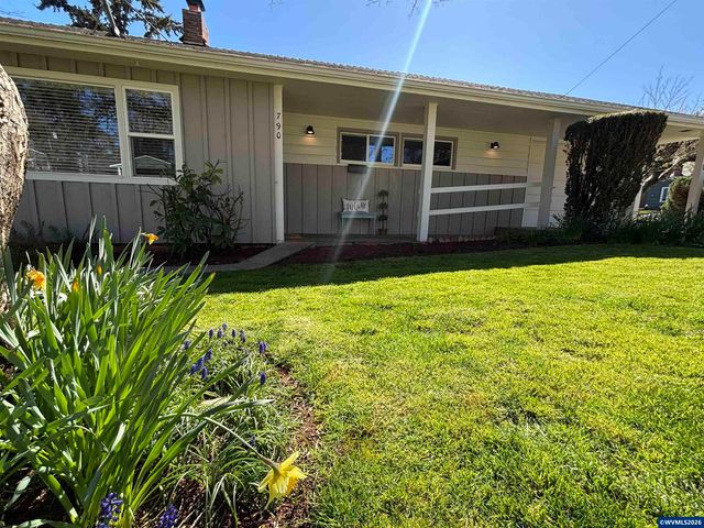 790 Hansen Dr S, Salem, OR 97302