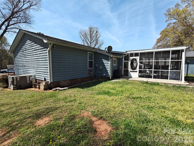 120 Greenway Drive, Salisbury, NC 28144