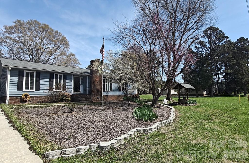 120 Greenway Drive, Salisbury, NC 28144