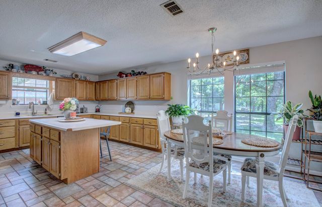 30 Wildwood, Cabot, AR 72023